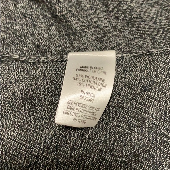 Top - Picture 5 of 6